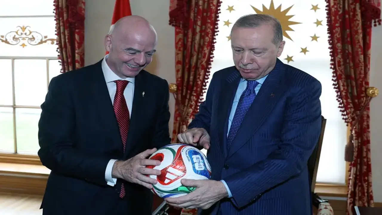Cumhurbaşkanı Erdoğan, FIFA Başkanı Infantino’yu Kabul Etti