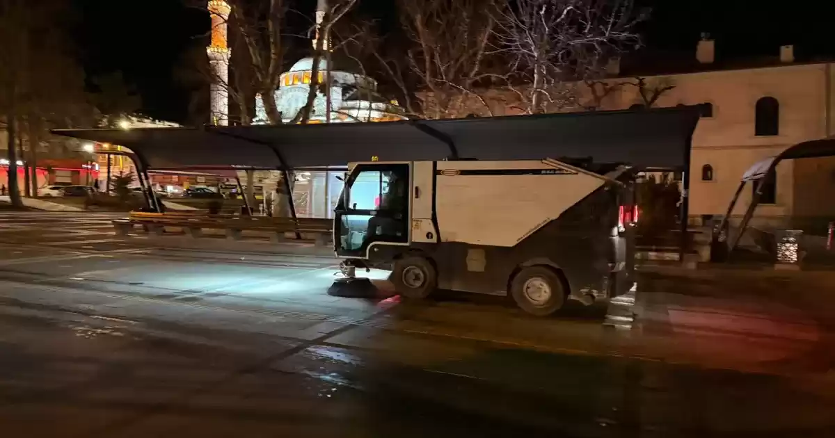 Elazığ Belediyesi’nden Bayram Öncesi Kapsamlı Temizlik Seferberliği