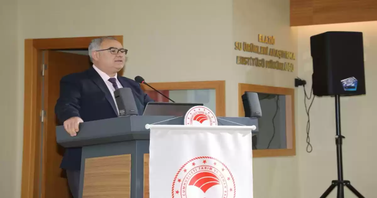 Elazığ’da B-Reçete Bilgilendirme Toplantısı: Pestisit Kalıntısını Azaltacak Yeni Sistem Anlatıldı