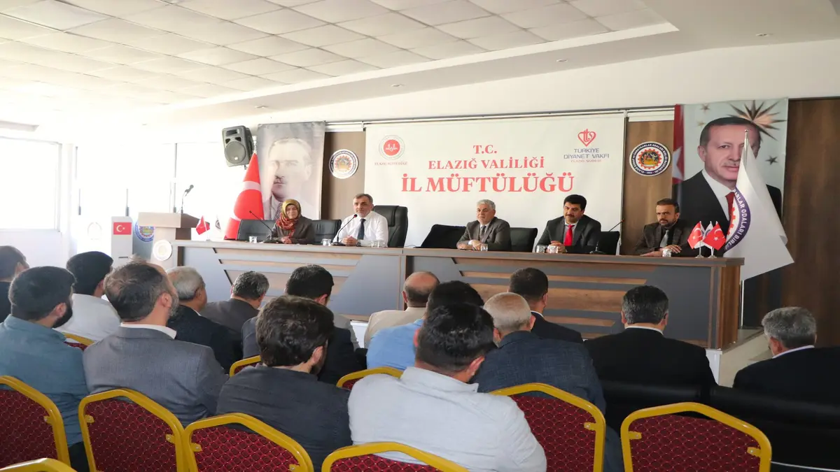 Elazığ’da Hafızlık Eğitimi Değerlendirme Toplantısı Düzenlendi