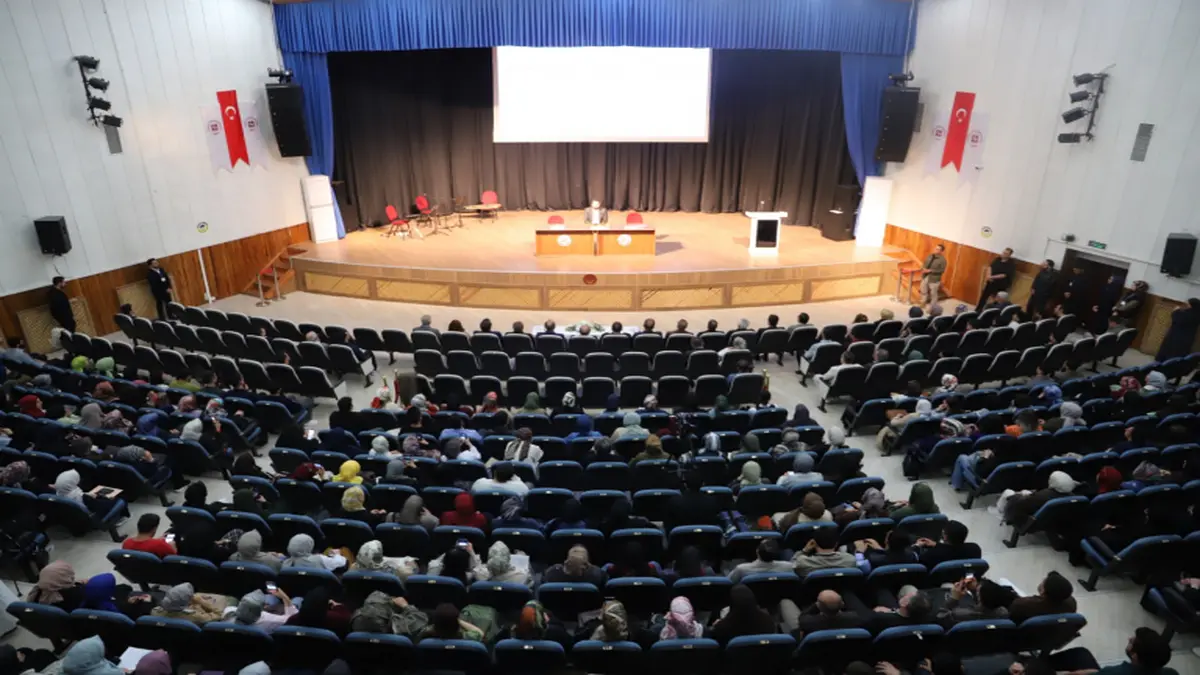 Fırat Üniversitesi’nde Hz. Muhammed ve Geleceğin İnşası Programı Düzenlendi