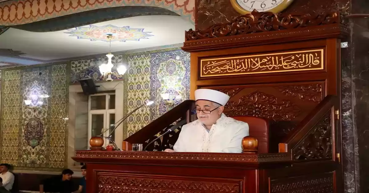 İzzetpaşa Camii’nde Kadir Gecesi Yoğun Katılımla İdrak Edildi