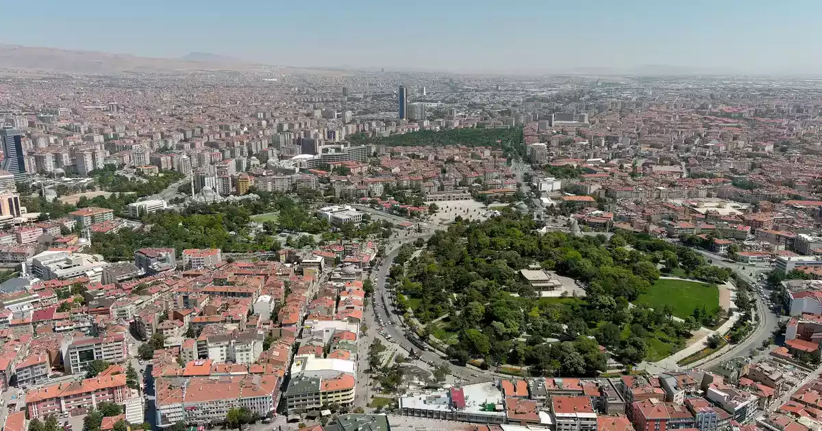 Konya Büyükşehir’den Askere Gidecek Gençlere 6 Bin TL Harçlık Desteği