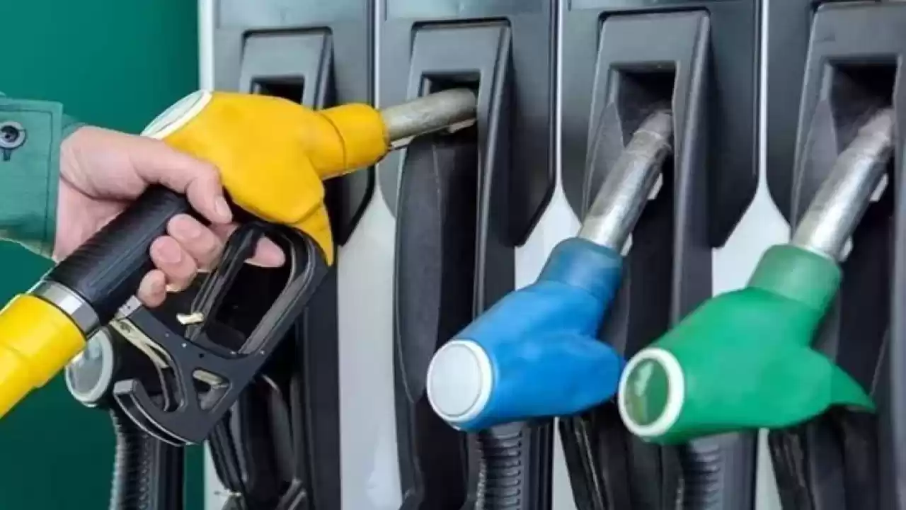 Orta Doğu gerilimi petrolü yükseltti: Akaryakıta indirim yolda