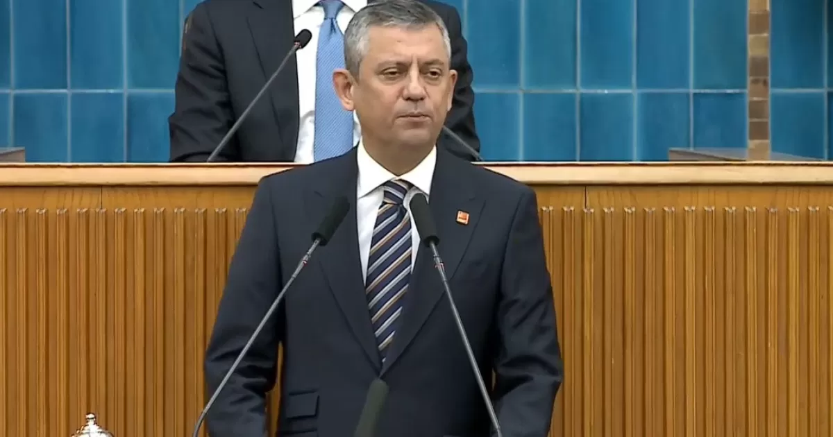 Özgür Özel: Emeklilere İnsanca Yaşayacak Gelir Sağlanmalı