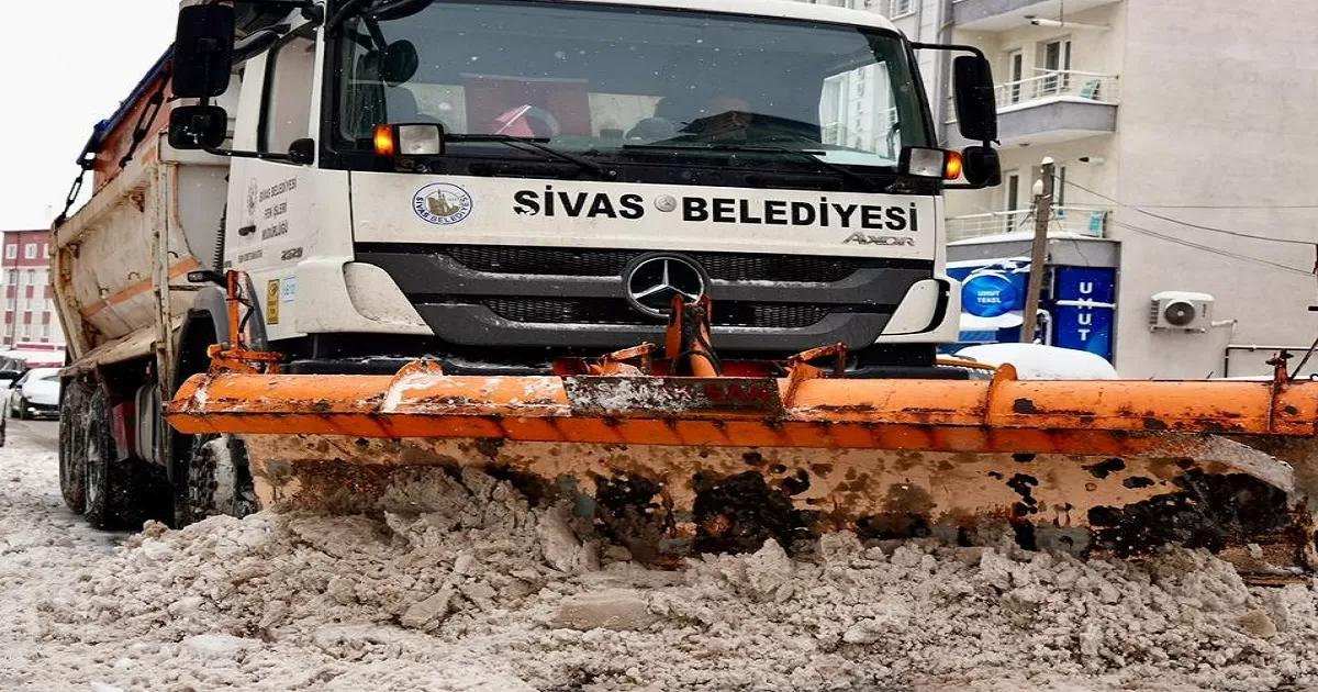 Sivas’ta Karla Mücadele: 783 Personel, 130 Araç Sahada