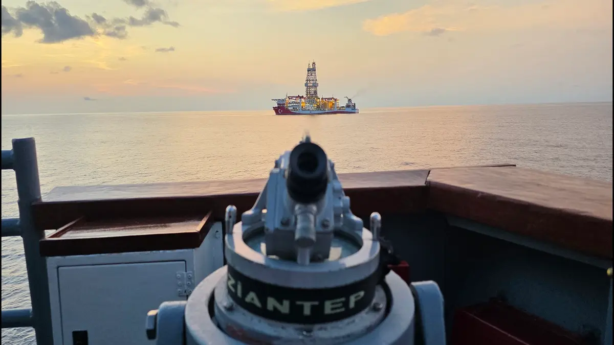 Somali’de Türk Deniz Gücü’nden Enerji Gemilerine Koruma ve Eğitim Desteği