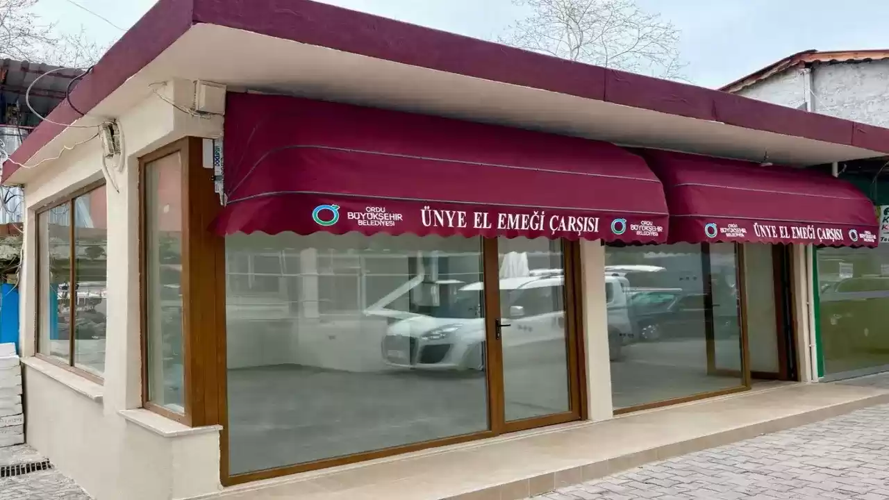 Ünye’de El Emeği Çarşısı Yenilenerek Hizmete Hazır Hale Getirildi